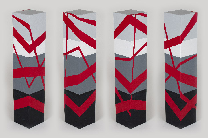 Photograph of painted column: o-006
